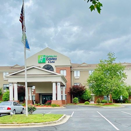 Holiday Inn Express & Suites Reidsville By Ihg Eksteriør bilde