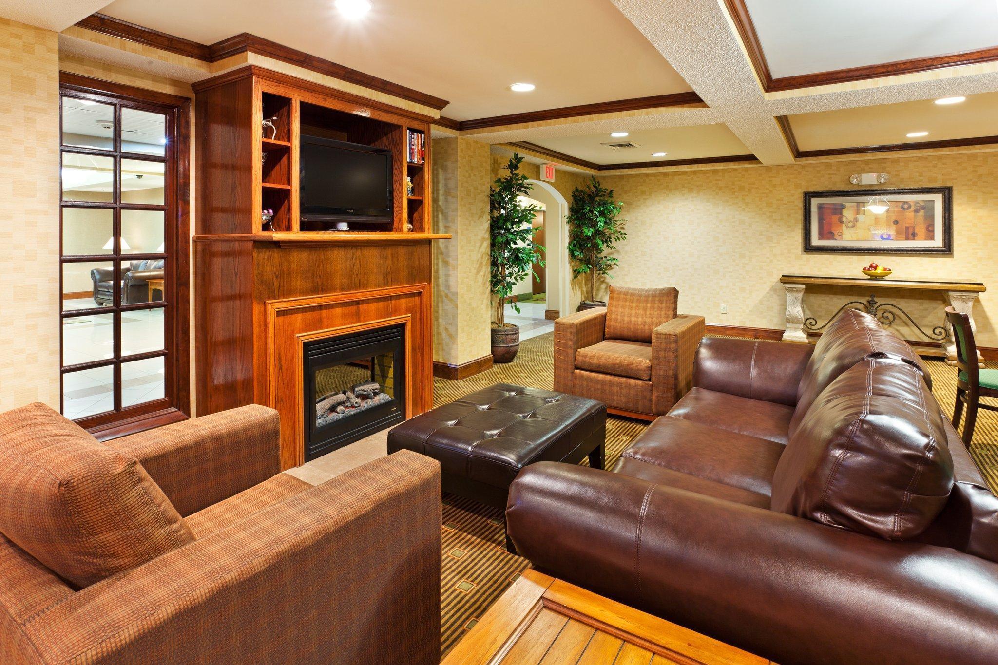 Holiday Inn Express & Suites Reidsville By Ihg Eksteriør bilde