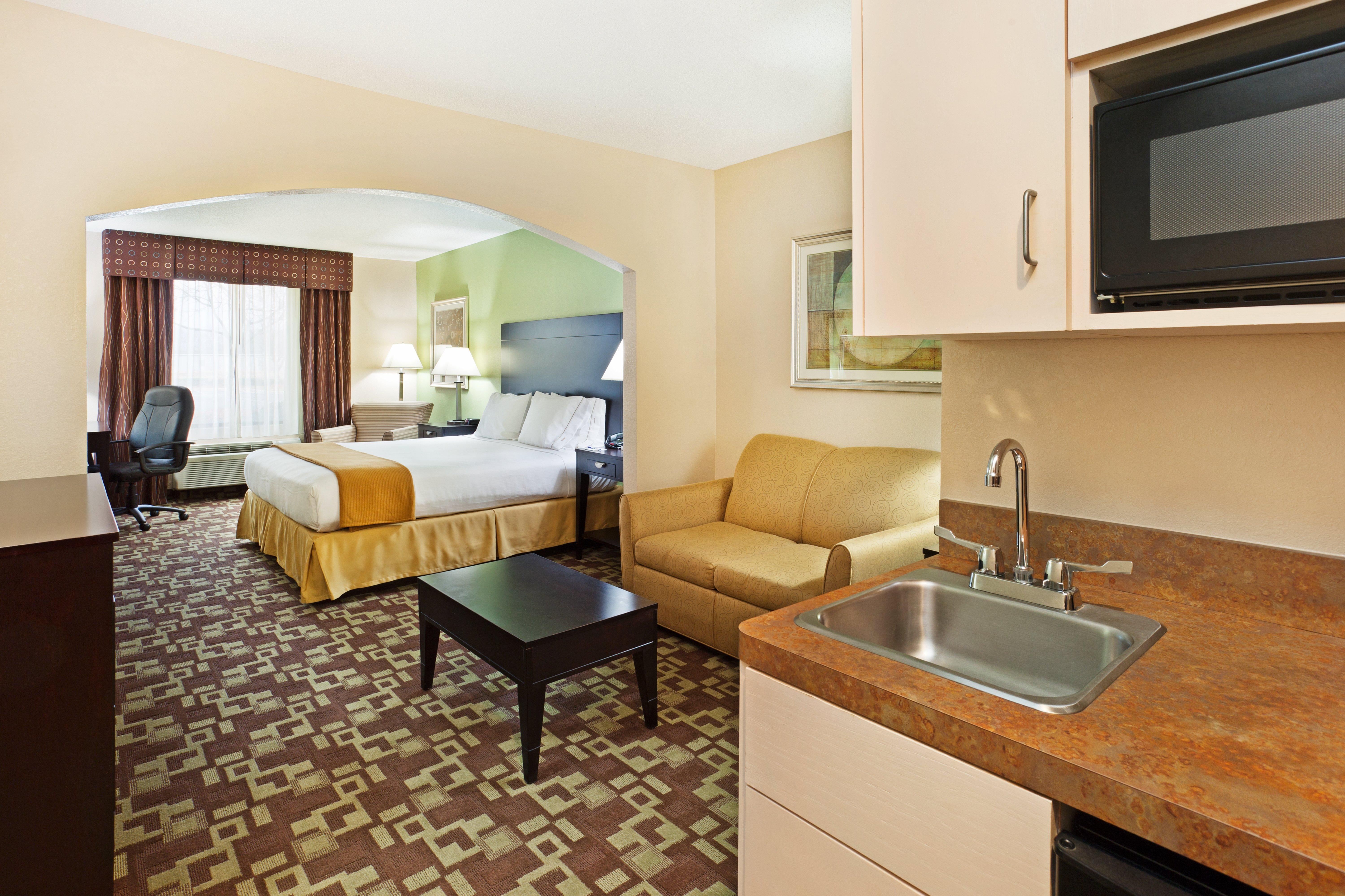 Holiday Inn Express & Suites Reidsville By Ihg Eksteriør bilde