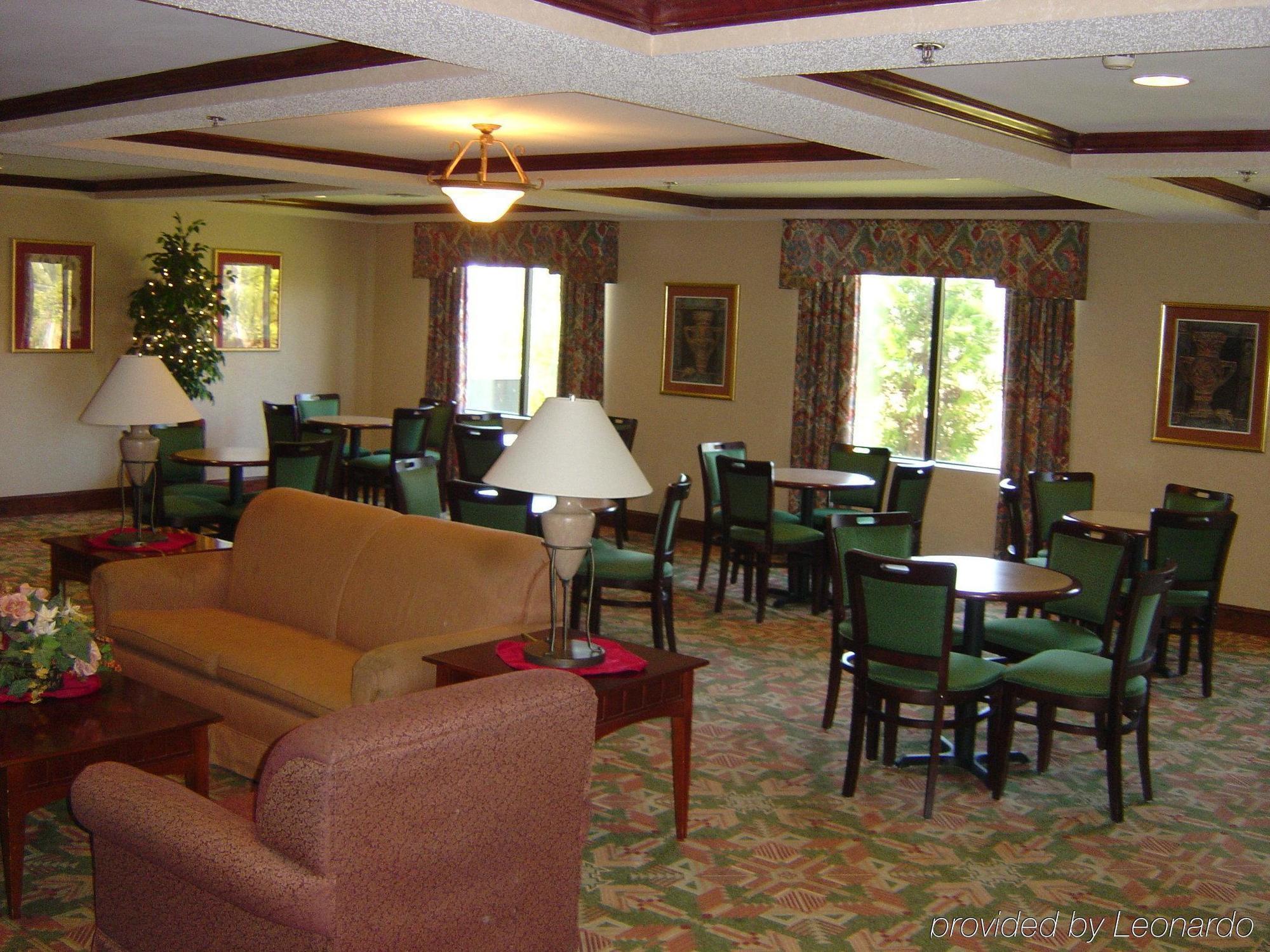 Holiday Inn Express & Suites Reidsville By Ihg Restaurant bilde
